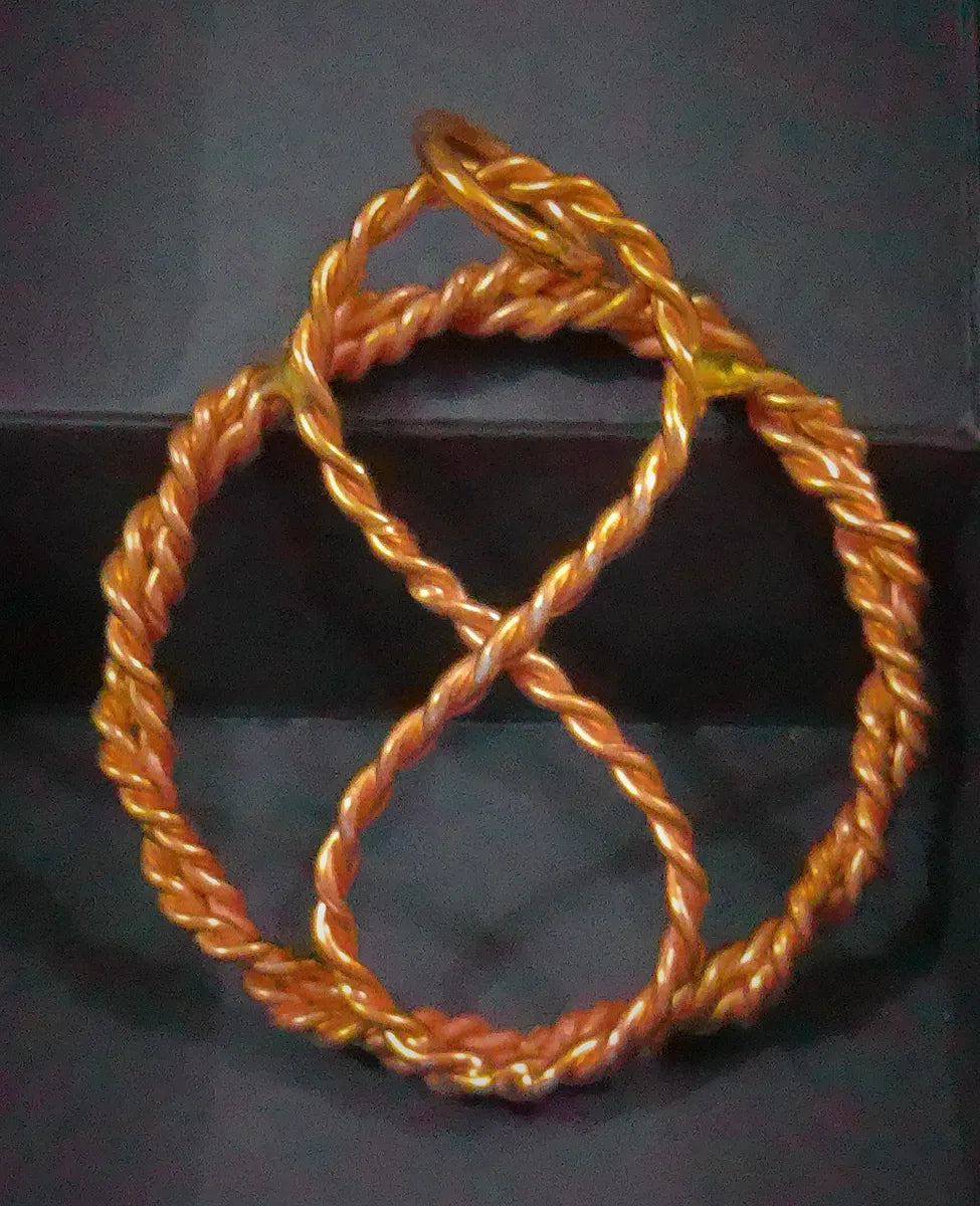 Empowerment Cubit Infinity - Figure Eight Double twist - EMF Protection