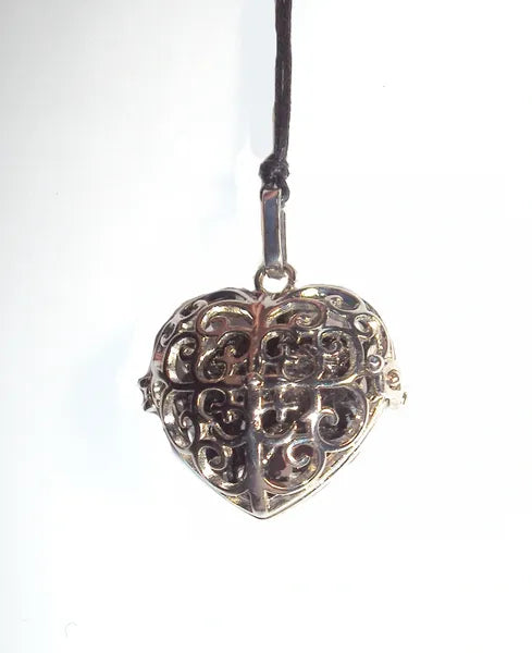 Shungite Feligree Heart Pendant Necklace EMF Protection Miracle Healing Stone
